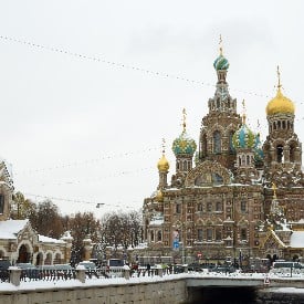 ST. PETERSBURG'DA YILBAŞI GEZİSİ 