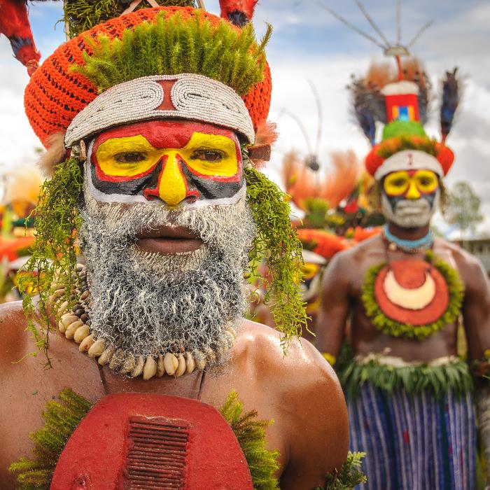 PAPUA YENI GINE: SOLOMON, SANTA CRUZ ADALARI ve  VANUATU