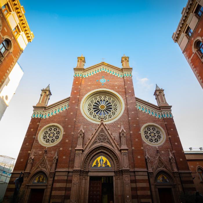 PERA'DA NOEL İZLERİ