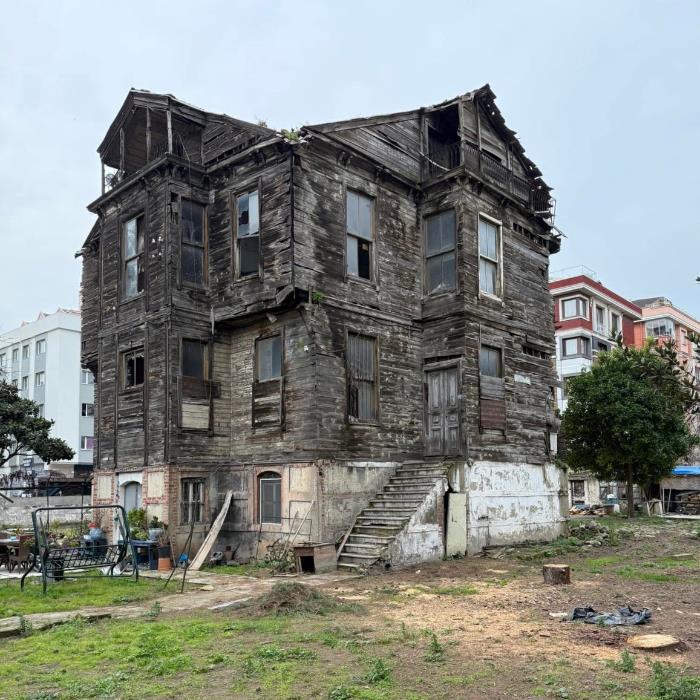 BİR ZAMANLAR BAKIRKÖY