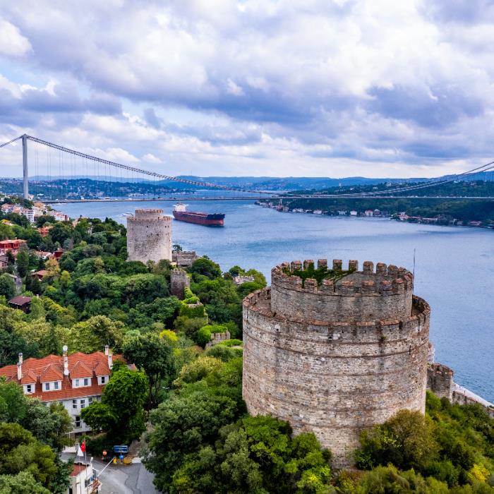 BOĞAZ'IN RUMELİ SAHİLİ SARIYER
