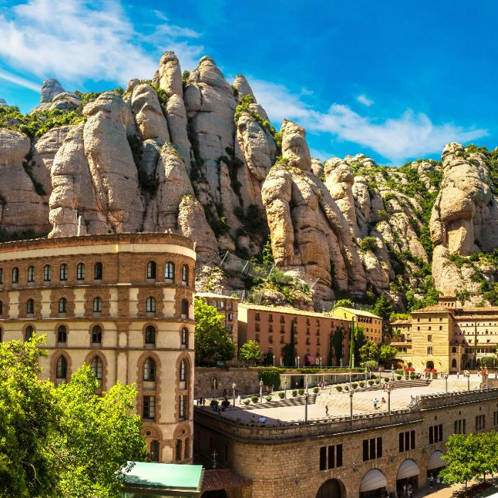 İSPANYADA ORTAÇAĞ KASABALARI 